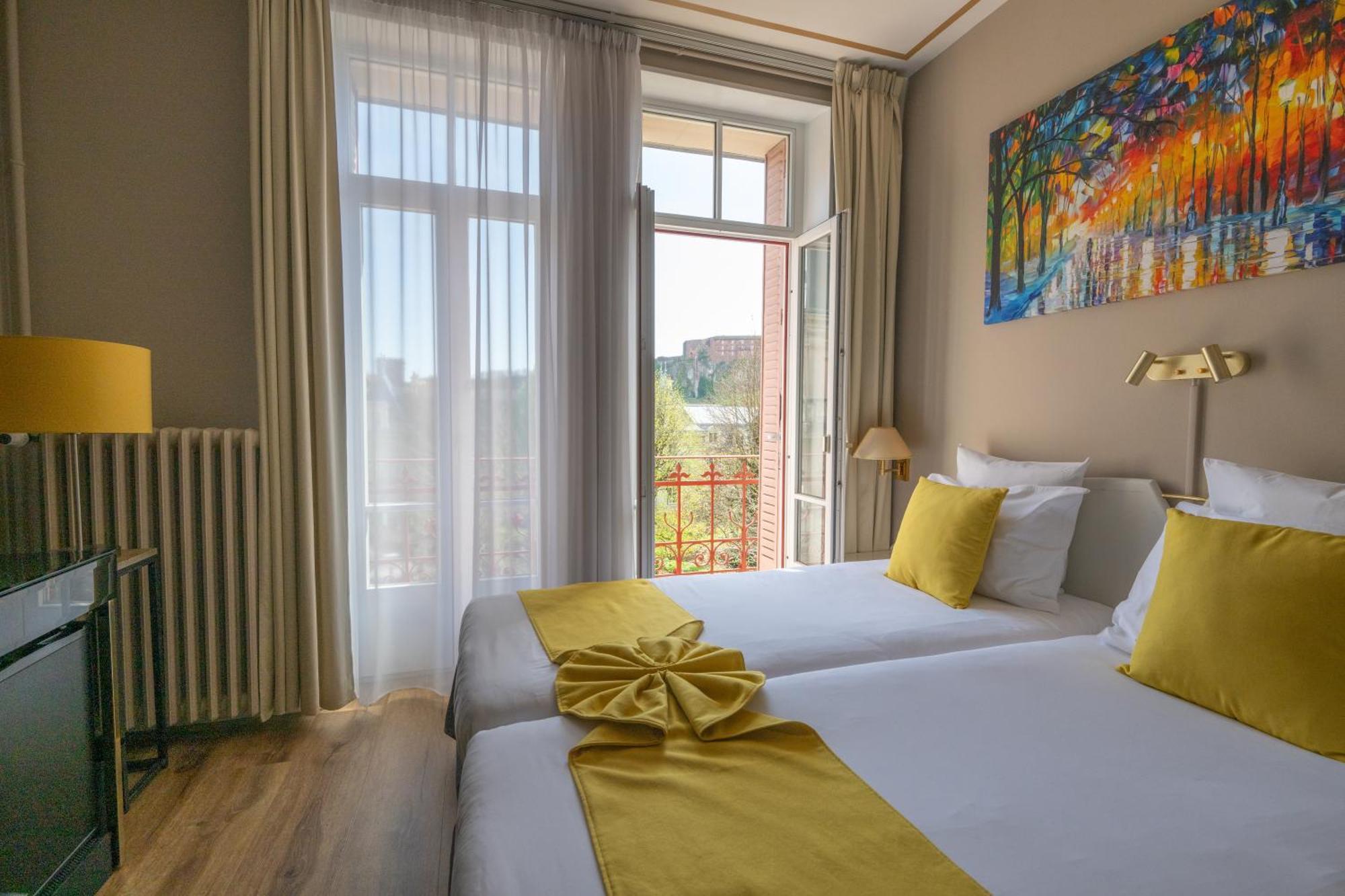 Grand Hotel Du Tonneau D'Or Belfort Kültér fotó