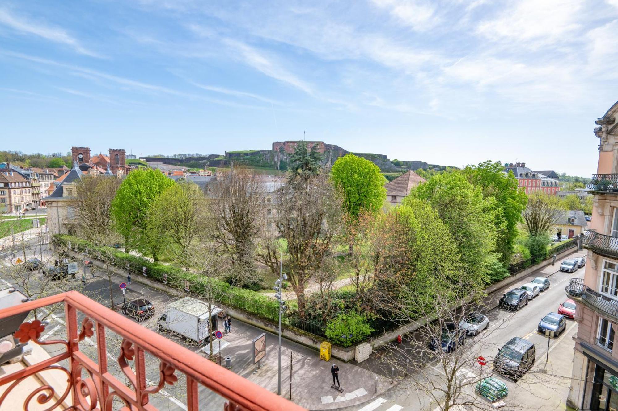 Grand Hotel Du Tonneau D'Or Belfort Kültér fotó